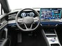 Volkswagen Tiguan 1.5 eHybrid Elegance Automaat - IQ light - Panoramaschuif-kanteldak - Navigatie - Trekhaak - 360 Camera - Stoelverwarming