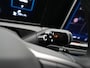 Volkswagen Tiguan 1.5 eHybrid Elegance Automaat - IQ light - Panoramaschuif-kanteldak - Navigatie - Trekhaak - 360 Camera - Stoelverwarming