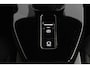 Toyota Urban Cruiser Executive 61 kWh | Apple Carplay/Android Auto | Panorama Dak | Kunstlederen Bekleding | 360 Camera | JBL Audio |