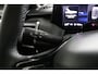 Toyota Urban Cruiser Executive 61 kWh | Apple Carplay/Android Auto | Panorama Dak | Kunstlederen Bekleding | 360 Camera | JBL Audio |