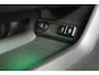Toyota Urban Cruiser Executive 61 kWh | Apple Carplay/Android Auto | Panorama Dak | Kunstlederen Bekleding | 360 Camera | JBL Audio |