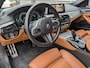 BMW 5-Serie Touring 520i High Executive Edition | Pano | Ventilatie | Parkeerverw | Trekhaak | M-Pakket | Camera