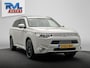 Mitsubishi Outlander 2.0 PHEV instyle | Pano/Dak | Trekhaak | Leder | Origineel NL