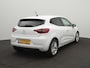 Renault Clio TCe 100 Zen - RIJKLAARPRIJS - Getinte ramen - Parkeersensoren achter - Navigatiesysteem
