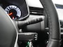 Renault Clio TCe 100 Zen - RIJKLAARPRIJS - Getinte ramen - Parkeersensoren achter - Navigatiesysteem