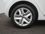 Renault Clio TCe 100 Zen - RIJKLAARPRIJS - Getinte ramen - Parkeersensoren achter - Navigatiesysteem