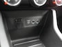 Renault Clio TCe 100 Zen - RIJKLAARPRIJS - Getinte ramen - Parkeersensoren achter - Navigatiesysteem