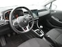Renault Clio TCe 100 Zen - RIJKLAARPRIJS - Getinte ramen - Parkeersensoren achter - Navigatiesysteem
