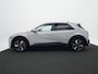 Hyundai Ioniq 5 Long Range Pure Edition 84 kWh | Stoelverwarming | Climate Control | Achteruitrijcamera | Apple Carplay/Android Auto |