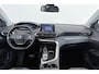 Peugeot 5008 1.6 PureTech Allure | Trekhaak | Panoramadak | 180 PK | Digital Cockpit | CarPlay | Camera |