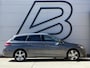 Peugeot 308 SW 1.2 PureTech Allure Navi|Clima|Cruise|Pano|Carplay|PDC V+A|D-riem vv in 2023|N.A.P|APK tot 10-2027