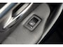 BMW 3-Serie 330e High Executive I M-pakket I Leder I 19 inch I