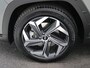 Hyundai Tucson 1.6 T-GDI HEV Premium Automaat / Blindspot Camera / 360 Camera / Bestuurdersstoel met geheugen / All season banden / 1650KG Trekgewicht / 1ste Eigenaar / NL Auto / Dealer onderhouden / Keyless Entry /