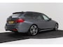 BMW 3-Serie Touring 318i M Sport Corporate Lease M-Sport | Uitklap Trekhaak | Panoramadak | Org NL | Harman/Kardon | Camera |