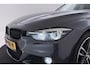 BMW 3-Serie Touring 318i M Sport Corporate Lease M-Sport | Uitklap Trekhaak | Panoramadak | Org NL | Harman/Kardon | Camera |