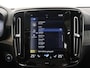 Volvo XC40 1.5 T3 Inscription | Panoramadak | Comfortstoelen | Lederen Interieur | Stoelverwarming V + A | Navigatie | 360 Camera | DAB | Apple CarPlay/Android Auto | Adaptieve Cruise Control | Ele. kofferdeksel | Harman/Kardon Audio | Ele. verstelbare stoel + Geheugen | Trekhaak |
