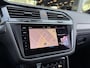 Volkswagen Tiguan 1.4 TSI eHybrid R-Line Business+ Automaat 245PK | Stoel- en stuurverwarming | Navigatie | Rondomzichtcamera | Elek. trekhaak | Adaptieve Cruise Control