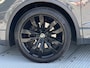 Volkswagen Tiguan 1.4 TSI eHybrid R-Line Business+ Automaat 245PK | Stoel- en stuurverwarming | Navigatie | Rondomzichtcamera | Elek. trekhaak | Adaptieve Cruise Control