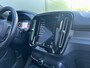 Volvo XC40 1.5 T5 Recharge R-Design | Leder | Trekhaak | Stoel & stuurverwarming | Camera | Keyless entry | Getint glas |