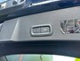 Volvo XC40 1.5 T5 Recharge R-Design | Leder | Trekhaak | Stoel & stuurverwarming | Camera | Keyless entry | Getint glas |