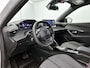 Peugeot e-2008 SUV EV Allure Avantage 54 kWh 156pk | 406km WLTP Actieradius | Navigatie | Rondomzichtcamera | Climate Control | Adaptieve Cruise Control | Parkeersensoren v+a | Dodehoeksensor | Keyless | Draadloze Apple Carplay / Android Auto + telefoonlader | Digitaal instrumentenpaneel | Armsteun | Elektrisch inklapbare spiegels | DAB+ radio | Led koplampen | Donker getint glas | 17" lichtmetalen velgen |