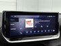 Peugeot e-2008 SUV EV Allure Avantage 54 kWh 156pk | Accu 97% | 406km WLTP Actieradius | Navigatie | Rondomzichtcamera | Climate Control | Adaptieve Cruise Control | Parkeersensoren v+a | Dodehoeksensor | Keyless | Draadloze Apple Carplay / Android Auto + telefoonlader | Digitaal instrumentenpaneel | Armsteun | Elektrisch inklapbare spiegels | DAB+ radio | Led koplampen | Donker getint glas | 17" lichtmetalen velgen |