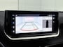 Peugeot e-2008 SUV EV Allure Avantage 54 kWh 156pk | 406km WLTP Actieradius | Navigatie | Rondomzichtcamera | Climate Control | Adaptieve Cruise Control | Parkeersensoren v+a | Dodehoeksensor | Keyless | Draadloze Apple Carplay / Android Auto + telefoonlader | Digitaal instrumentenpaneel | Armsteun | Elektrisch inklapbare spiegels | DAB+ radio | Led koplampen | Donker getint glas | 17" lichtmetalen velgen |