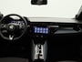 Alfa Romeo Junior Elettrica 54 kWh | Apple Carplay/Android Auto | Cruise Control | Climate Control | Lichtmetalen Velgen |