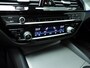 BMW 5-Serie Touring 540i xDrive M-Sportpakket / Camera / HIFI / Leder / Park assist / Getint glas / Alu wielen 19 inch