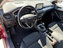 Ford Focus 1.0 EcoBoost Titanium Business | Adaptief cruise control | Trekhaak | B&O audio | HUD | Parkeersensoren voor en achter | Achteruitrijcamera | Winter pack | 17" lichtmetalen velgen |