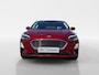 Ford Focus 1.0 EcoBoost Titanium Business | Adaptief cruise control | Trekhaak | B&O audio | HUD | Parkeersensoren voor en achter | Achteruitrijcamera | Winter pack | 17" lichtmetalen velgen |