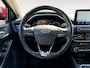 Ford Focus 1.0 EcoBoost Titanium Business | Adaptief cruise control | Trekhaak | B&O audio | HUD | Parkeersensoren voor en achter | Achteruitrijcamera | Winter pack | 17" lichtmetalen velgen |