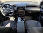 Hyundai Tucson 1.6 T-GDI HEV Premium / Eerste Eigenaar / Elektrische Stoelen met Geheugen / Elektrische Achterklep / Stoel Verwarming+Verkoeling / Apple Carplay&Android Auto / 360º Camera / Stuur Verwarming / Lederen Bekleding /