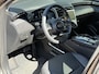 Hyundai Tucson 1.6 T-GDI HEV Premium / Eerste Eigenaar / Elektrische Stoelen met Geheugen / Elektrische Achterklep / Stoel Verwarming+Verkoeling / Apple Carplay&Android Auto / 360º Camera / Stuur Verwarming / Lederen Bekleding /