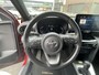 Toyota Yaris Cross 1.5 Hybrid Dynamic incl Comfort pack, Parkeersensoren, Dode hoek detectie, stuur/stoel en voorruit verwarming enz.