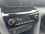 Toyota Yaris Cross 1.5 Hybrid Dynamic incl Comfort pack, Parkeersensoren, Dode hoek detectie, stuur/stoel en voorruit verwarming enz.