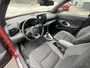Toyota Yaris Cross 1.5 Hybrid Dynamic incl Comfort pack, Parkeersensoren, Dode hoek detectie, stuur/stoel en voorruit verwarming enz.