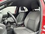 Toyota Yaris Cross 1.5 Hybrid Dynamic incl Comfort pack, Parkeersensoren, Dode hoek detectie, stuur/stoel en voorruit verwarming enz.