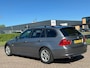 BMW 3-Serie Touring 320i Business Line/AIRCO/CRUISE/NAVI/PARKEERSENS ACHTER