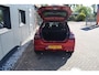 Suzuki Swift 1.2 Smart Hybrid 81pk Style Red and Black Edition