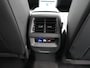 Volkswagen Tiguan 1.5 TSI Life Automaat - IQ light - Trekhaak - Navigatie - ACC - 360 Camera - Stoelverwarming - Park Assist