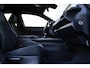 Lexus UX 250h Preference Line Rijklaarprijs-Garantie Apple/Android Led Camera Alcantara Interieur