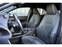 Lexus UX 250h Preference Line Rijklaarprijs-Garantie Apple/Android Led Camera Alcantara Interieur