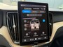 Volvo XC60 2.0 T6 Plug-in hybrid AWD Plus Dark | Panoramadak | Headup display | 360 camera | Getint glas |