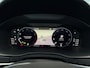 Skoda Karoq 1.5 TSI 150 pk ACT Sportline Business 7-DSG | Trekhaak wegklapbaar | Elektrisch Panoramadak | Achteruitrijcamera | ACC |