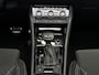 Skoda Karoq 1.5 TSI 150 pk ACT Sportline Business 7-DSG | Trekhaak wegklapbaar | Elektrisch Panoramadak | Achteruitrijcamera | ACC |