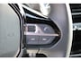 Peugeot 2008 1.2 Hybrid 145 GT | Automaat | Navigatie | Camera voor + achter | Massage | Stoelverwarming | Adaptieve cruise |