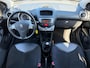 Peugeot 107 1.0 Black & Silver | 100% onderhouden | Alcantara bekleding | 14" lichtmetalen velgen | Elektrische ramen voor | Bluetooth | Privacy glas |