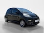 Peugeot 107 1.0 Black & Silver | 100% onderhouden | Alcantara bekleding | 14" lichtmetalen velgen | Elektrische ramen voor | Bluetooth | Privacy glas |