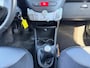 Peugeot 107 1.0 Black & Silver | 100% onderhouden | Alcantara bekleding | 14" lichtmetalen velgen | Elektrische ramen voor | Bluetooth | Privacy glas |